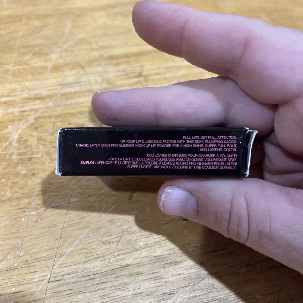 Vtg Avon Mark Pro Gloss Hook Up Plumping Lip‎ Shine Gloss Swell NOS